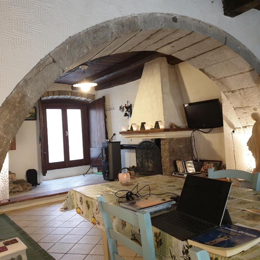 Sardinia Retreat Base Is Your 14Th Century Home With Expert Tips Santu Lussurgiu Exterior foto